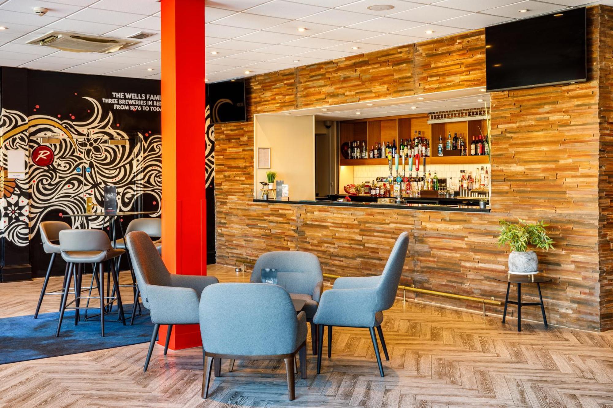 Mercure Bedford Centre Hotel Экстерьер фото