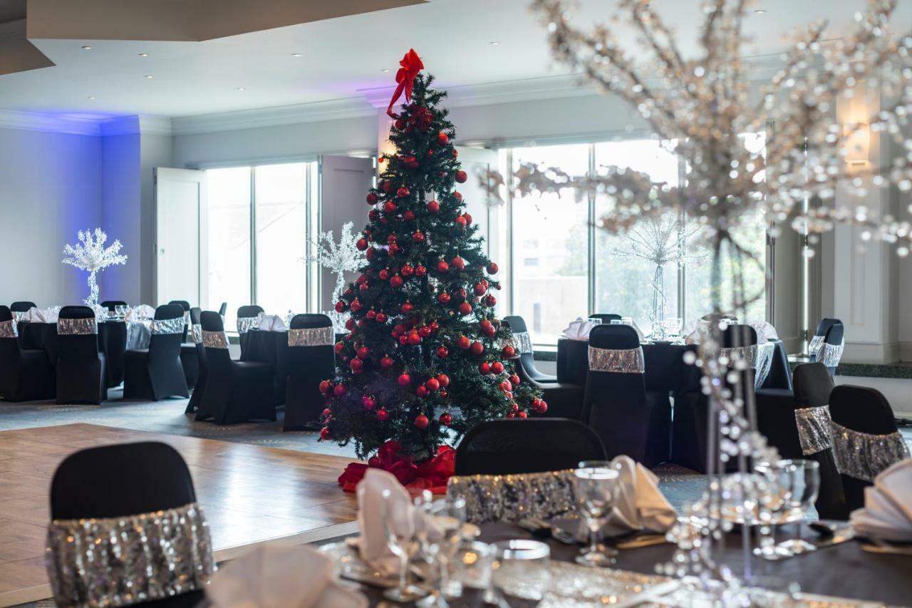 Mercure Bedford Centre Hotel Экстерьер фото