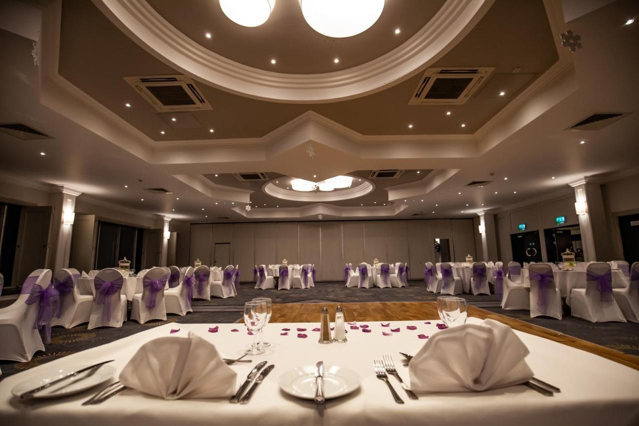 Mercure Bedford Centre Hotel Экстерьер фото